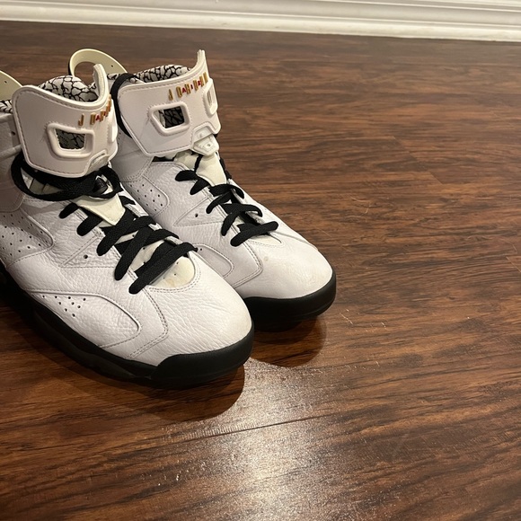 Air Jordan 6 Motor Sport Edition - Picture 2 of 6